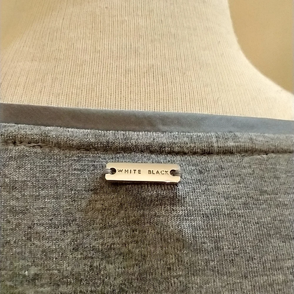 WHBM Gray Size L 95% rayon 5% spandex Long sleeved Lightweight Knit Shirt - Picture 6 of 8